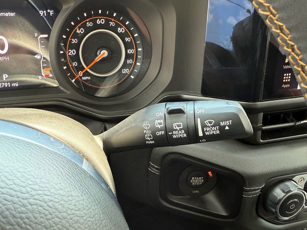 2024 Jeep Wrangler Sahara photo 25