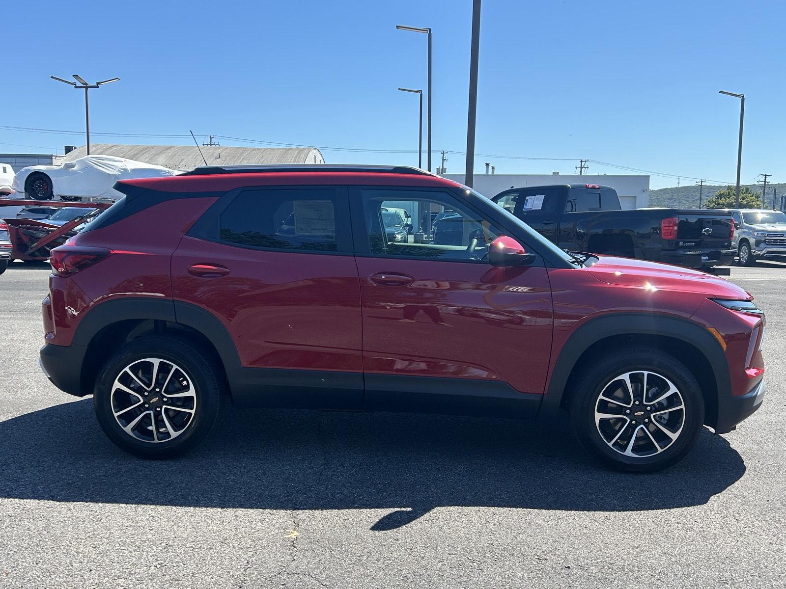 2026 Chevrolet Trailblazer LT photo 4