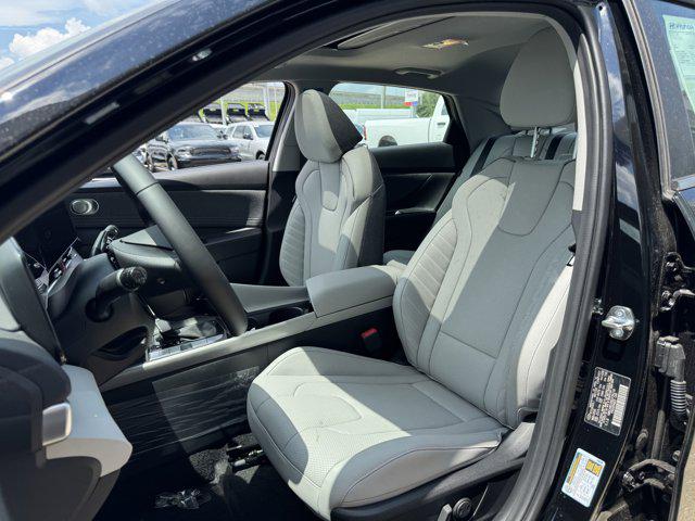 2025 Hyundai Elantra Hybrid Limited photo 27