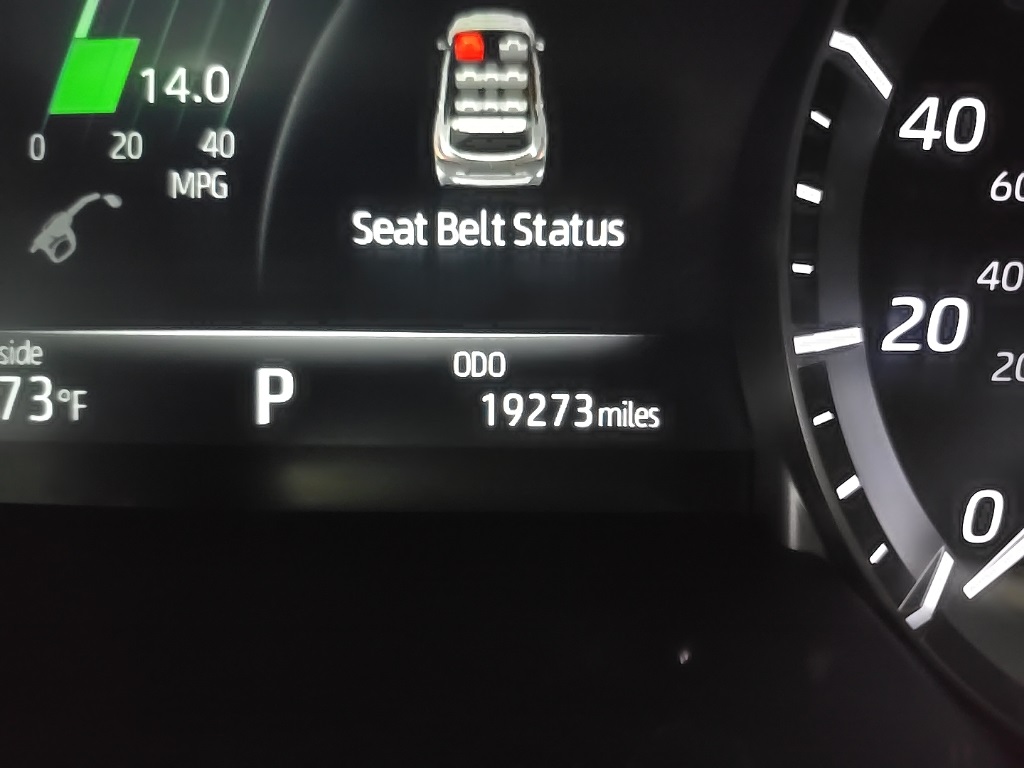 2022 Toyota Highlander XLE photo 24