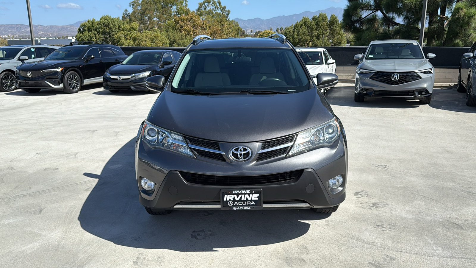 2015 Toyota RAV4 XLE photo 8