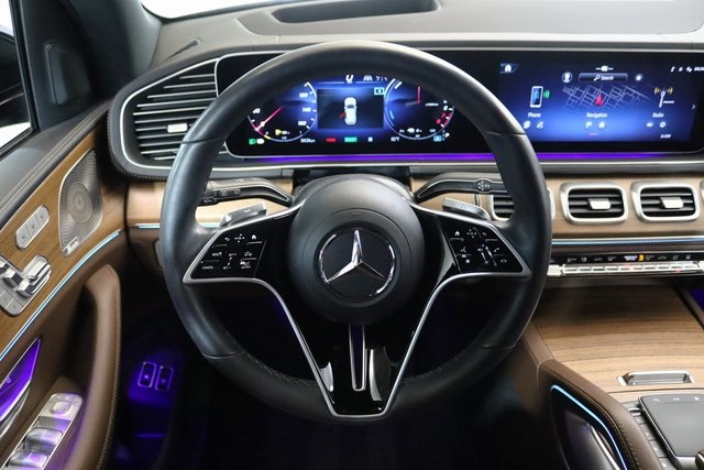2024 Mercedes Benz GLE 4MATIC photo 4