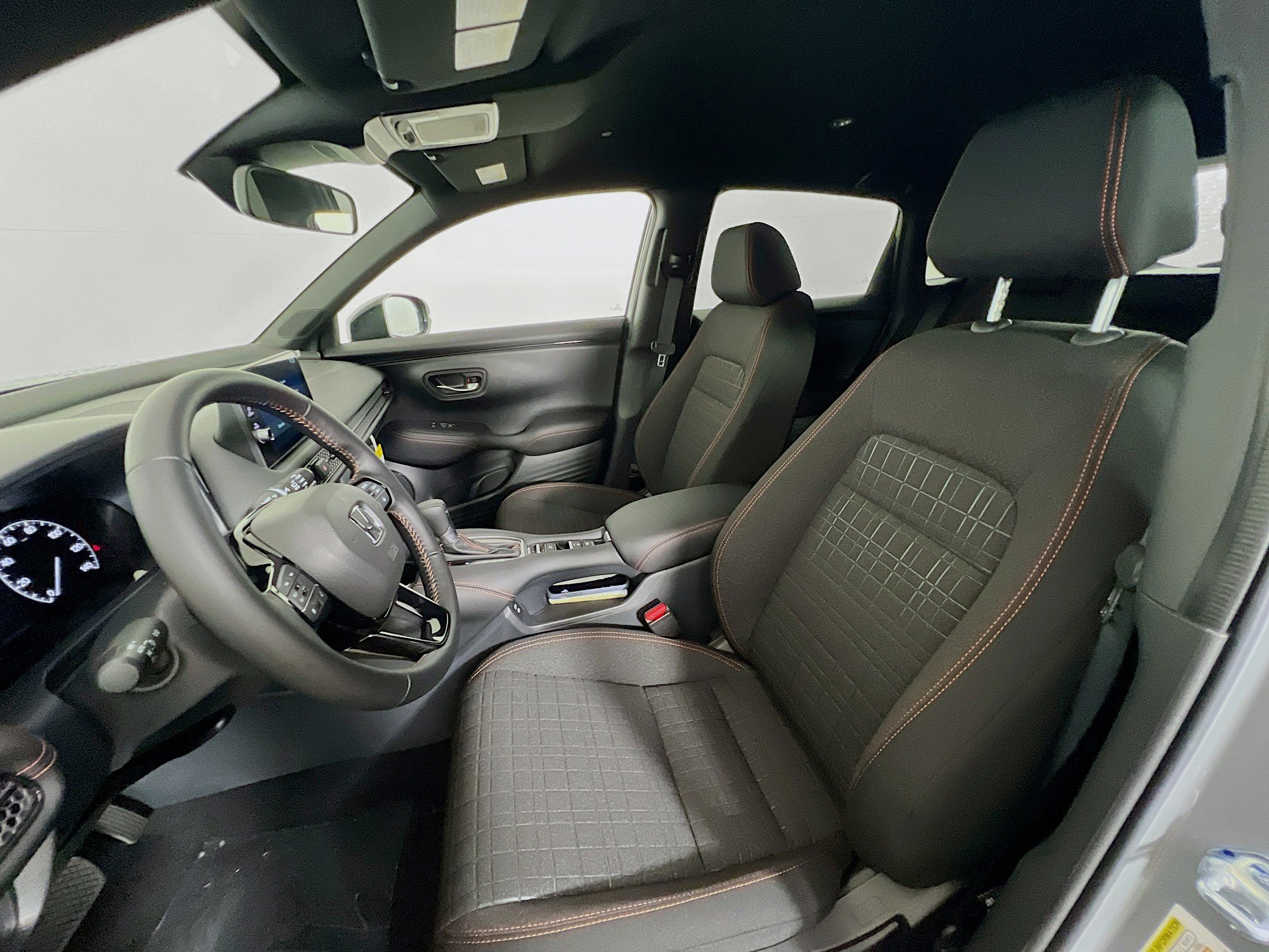 2026 Honda HR-V Sport photo 14