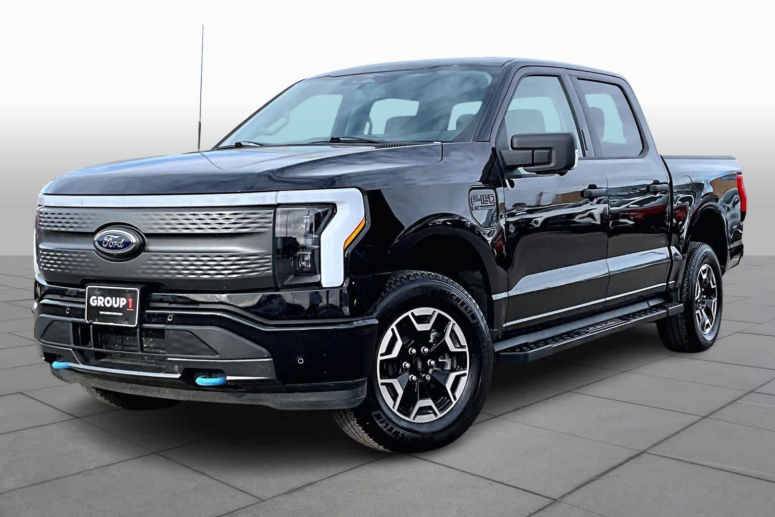 2023 Ford F-150 Lightning XLT's photo