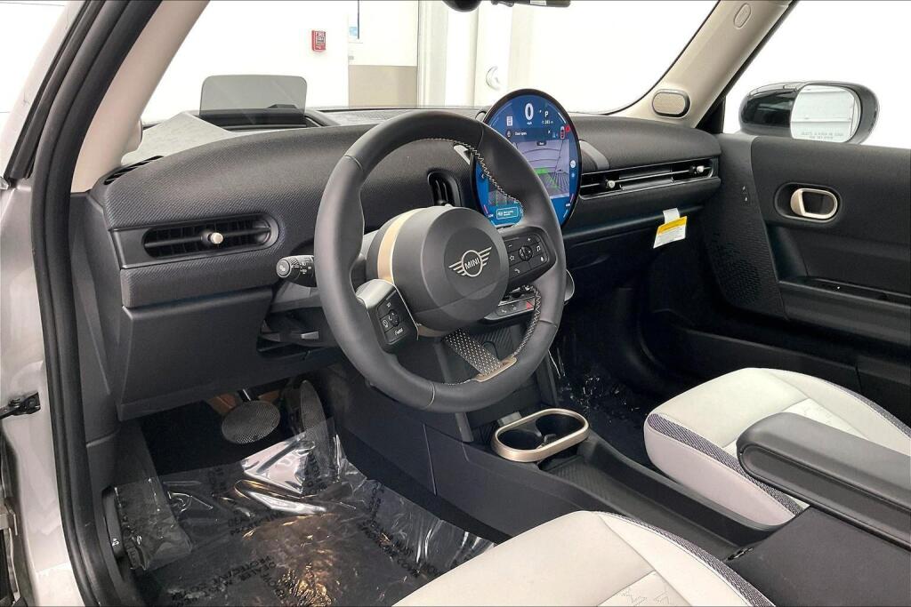 2025 Mini Cooper 2 Door Hardtop S photo 9