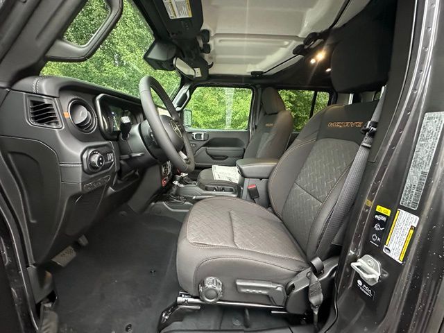2025 Jeep Gladiator Mojave photo 22