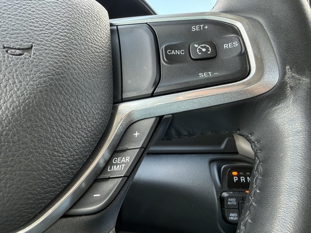2022 Ram 1500 Laramie photo 21