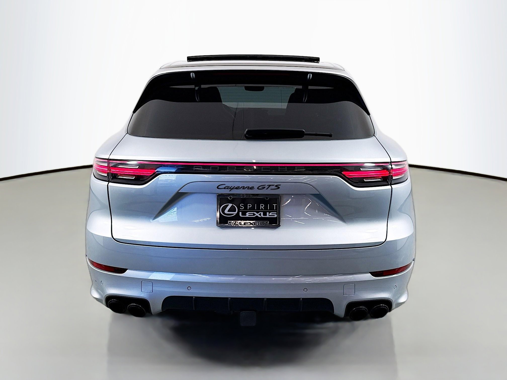 2021 Porsche Cayenne GTS photo 6