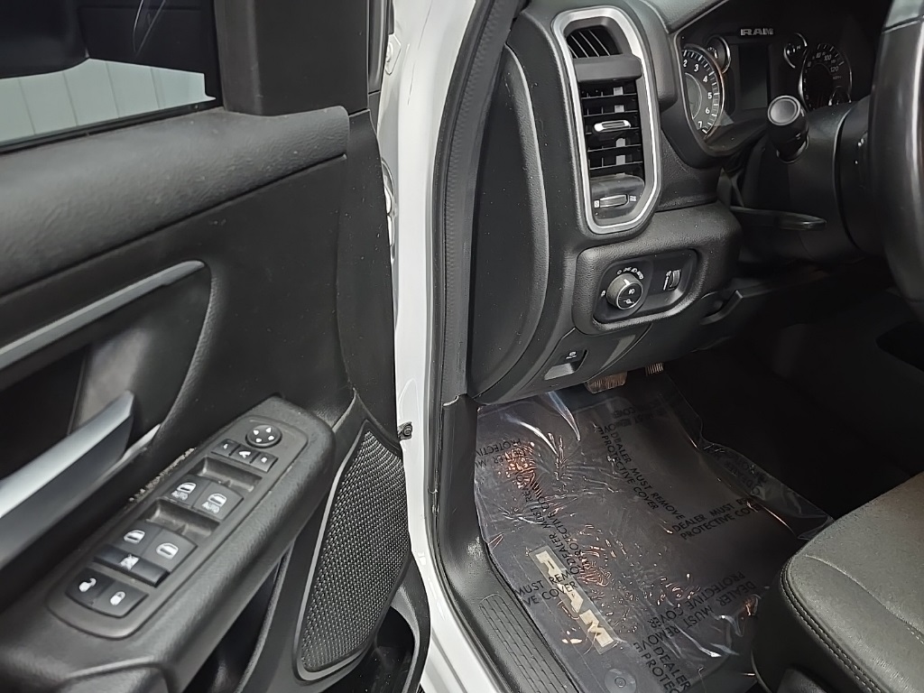 2023 Ram 1500 Big Horn Lone Star photo 25