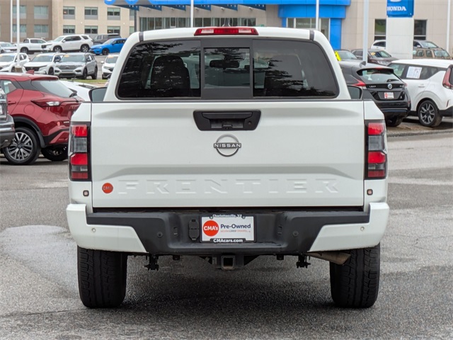 2022 Nissan Frontier SV photo 6
