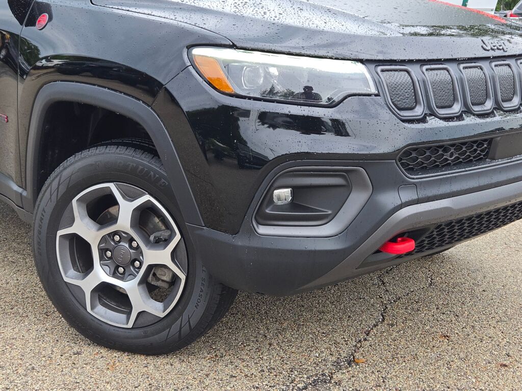 2022 Jeep Compass Trailhawk photo 3