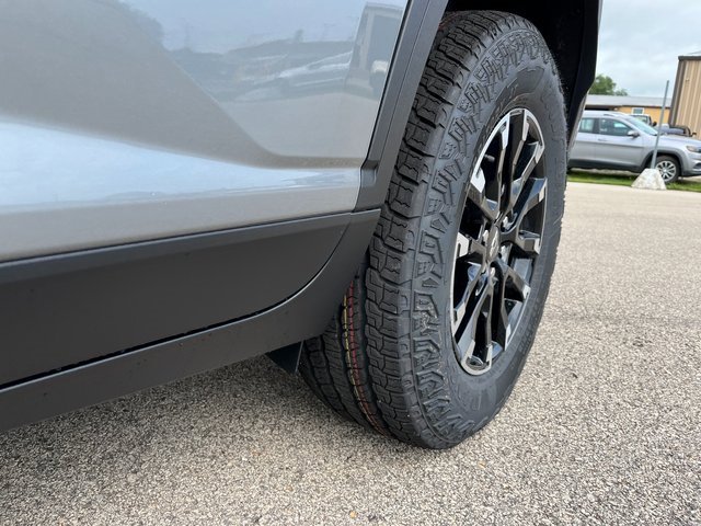 2026 Chevrolet Traverse Z71 photo 10