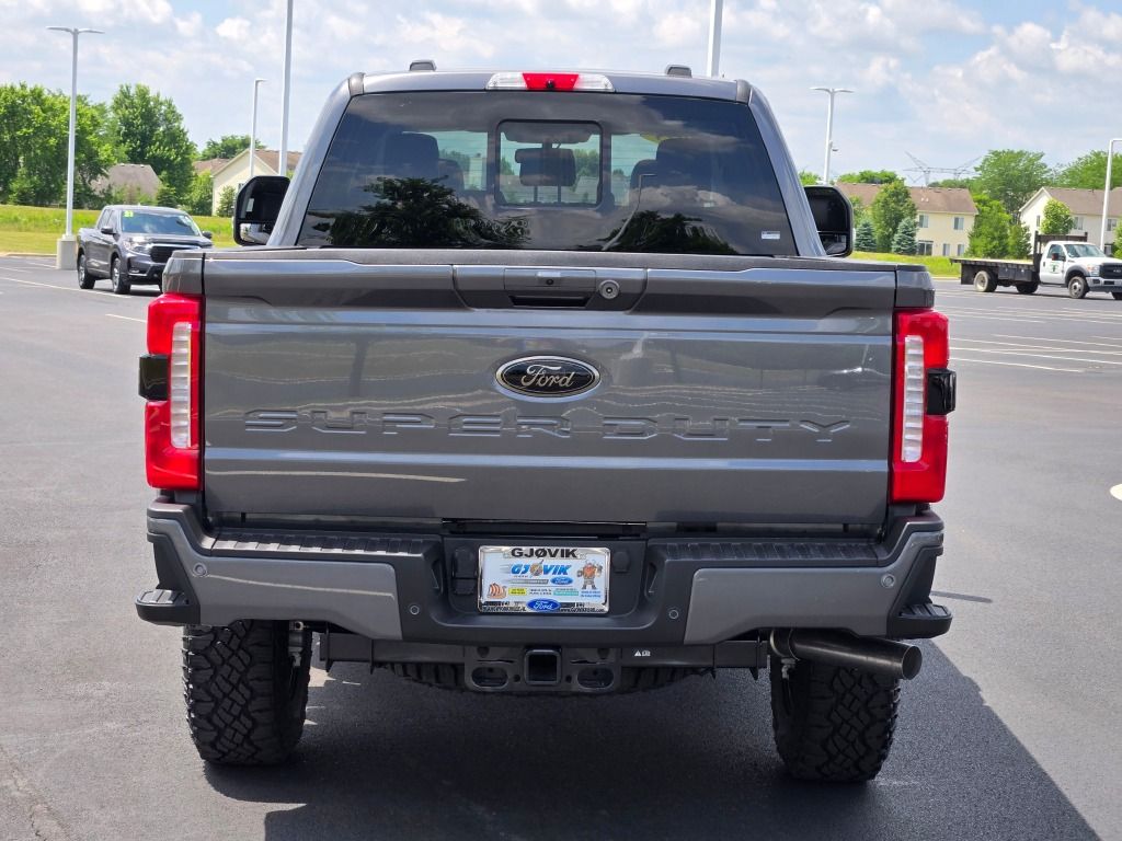 2025 Ford F-250 Lariat photo 12