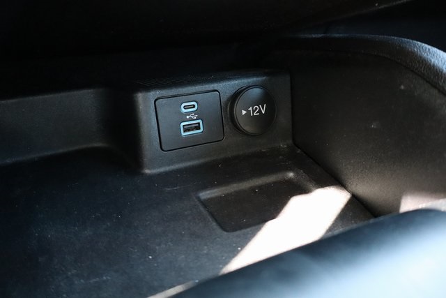 2022 Ford Escape SE photo 16