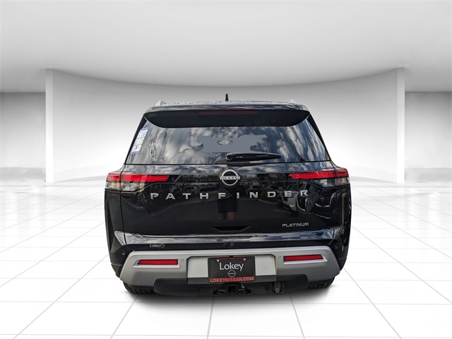 2025 Nissan Pathfinder Platinum photo 3
