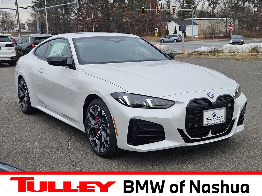 2026 BMW 4 Series M440i's photo