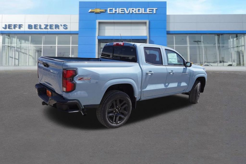 2025 Chevrolet Colorado Z71 photo 3