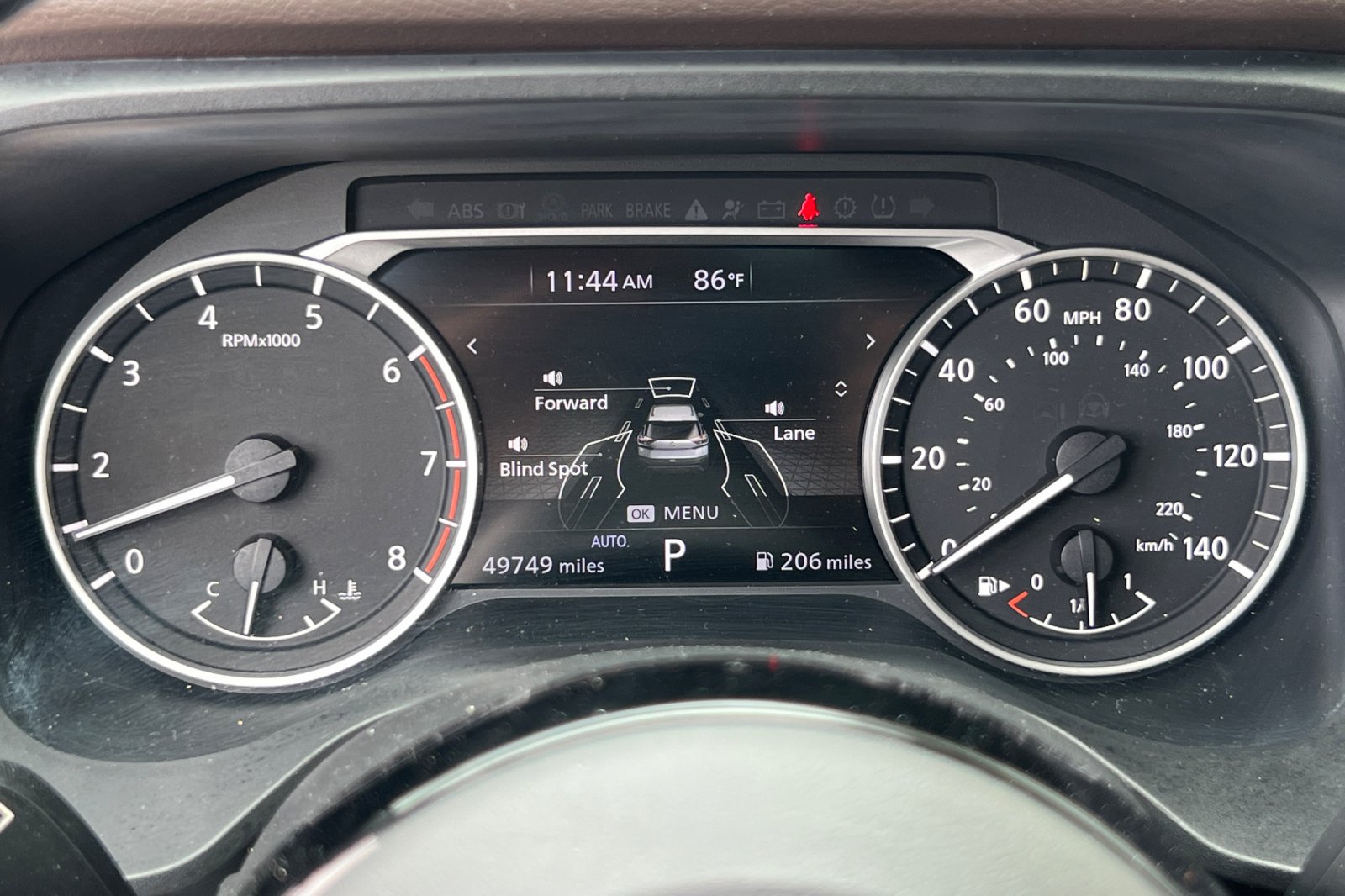 2022 Nissan Rogue SV photo 18
