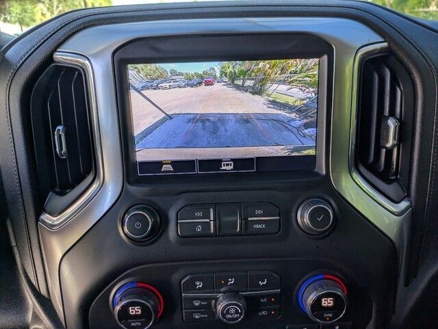 2021 Chevrolet Silverado 1500 RST photo 19
