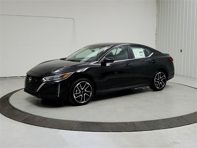 2025 Nissan Sentra SR photo 3