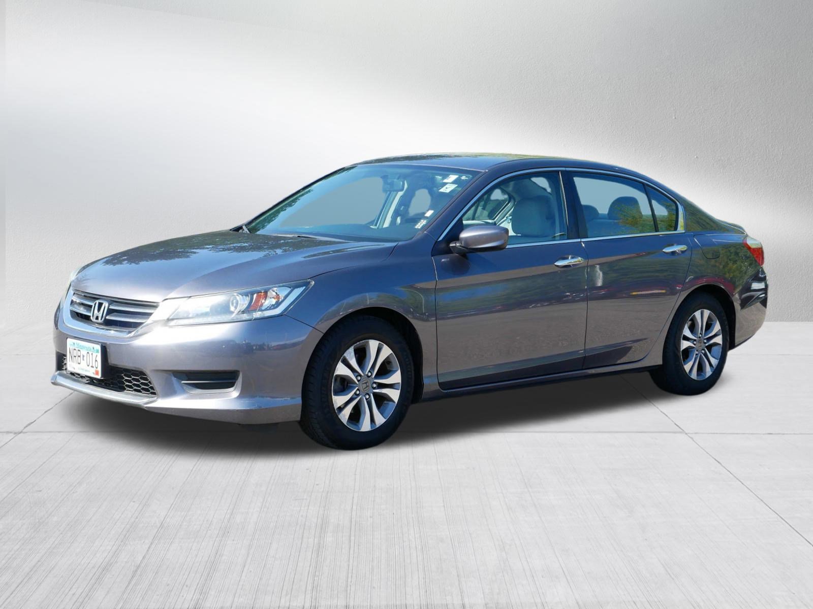 2014 Honda Accord LX photo 3