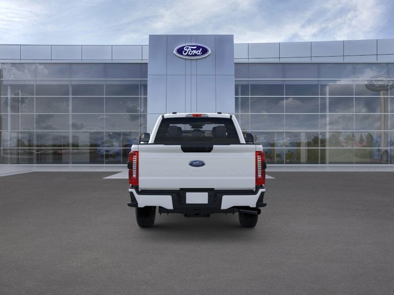 2026 Ford F-350 XL photo 5