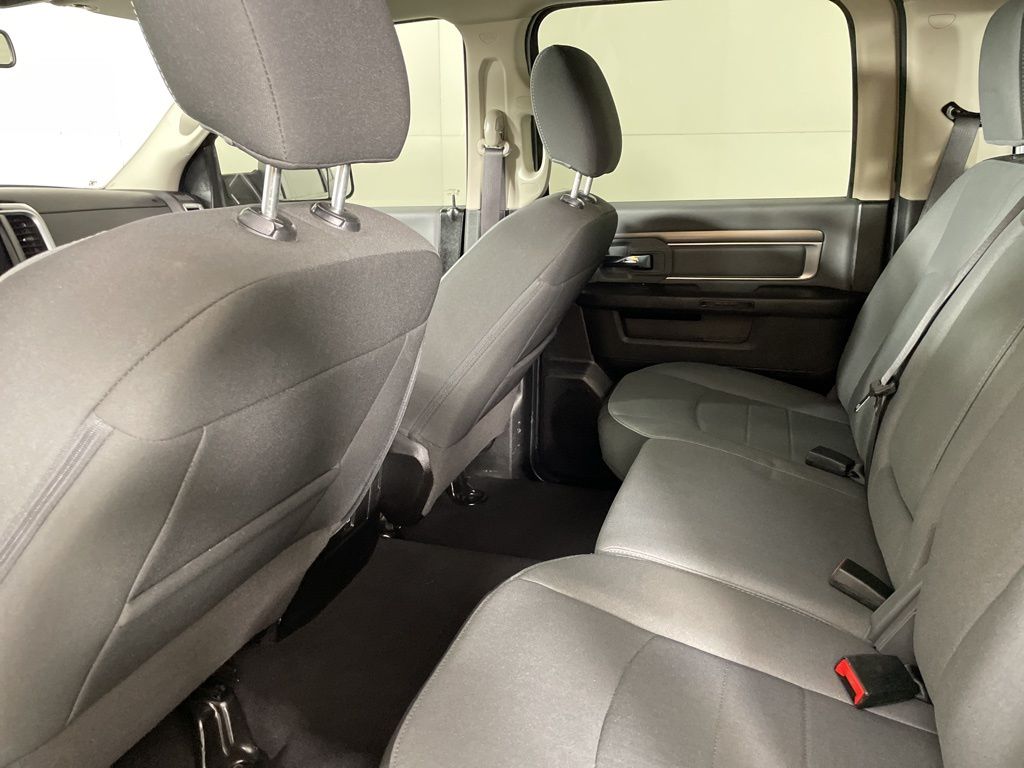 2023 Ram 1500 Classic SLT photo 32
