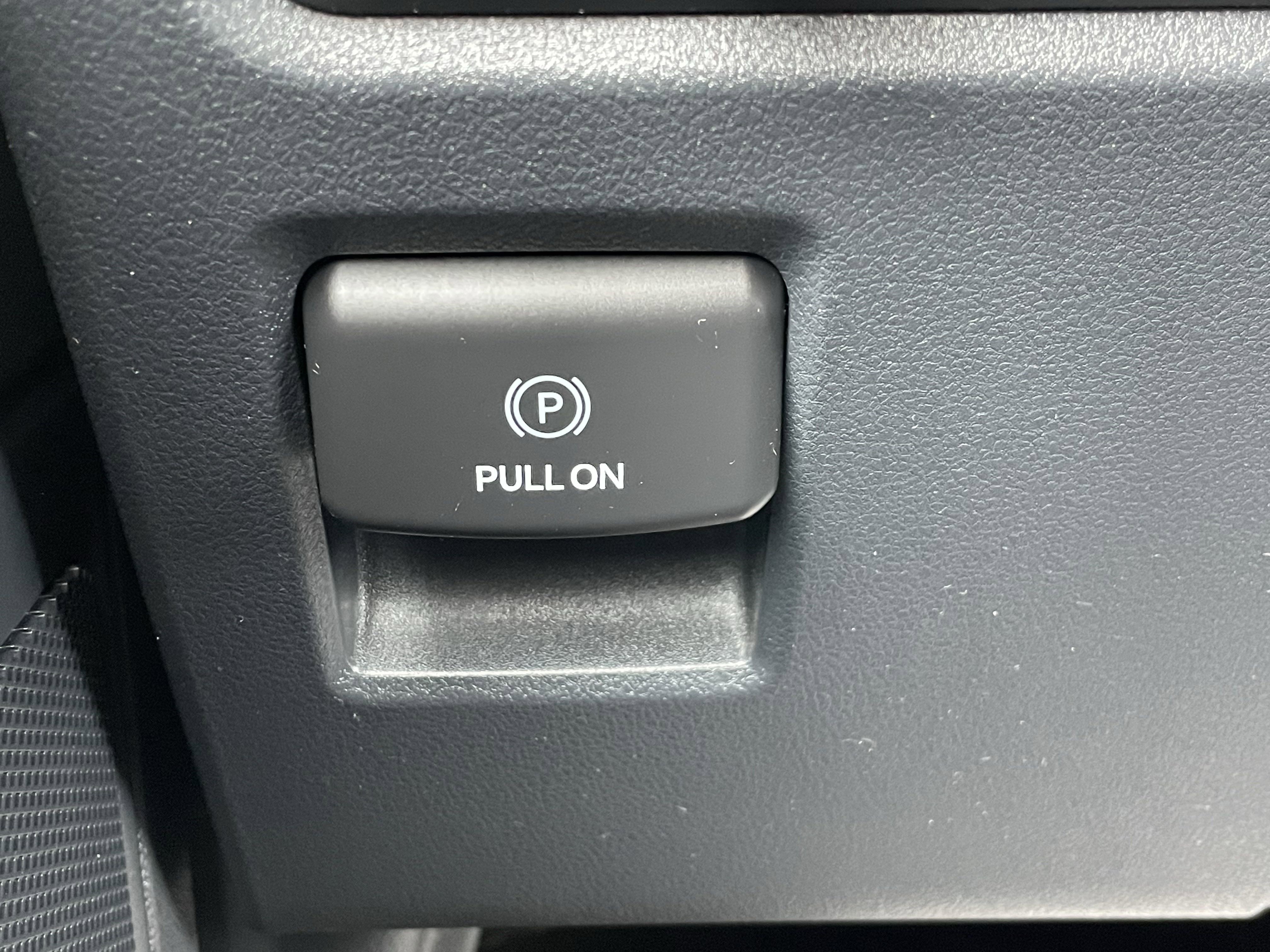 2022 Ford F-150 XLT photo 2