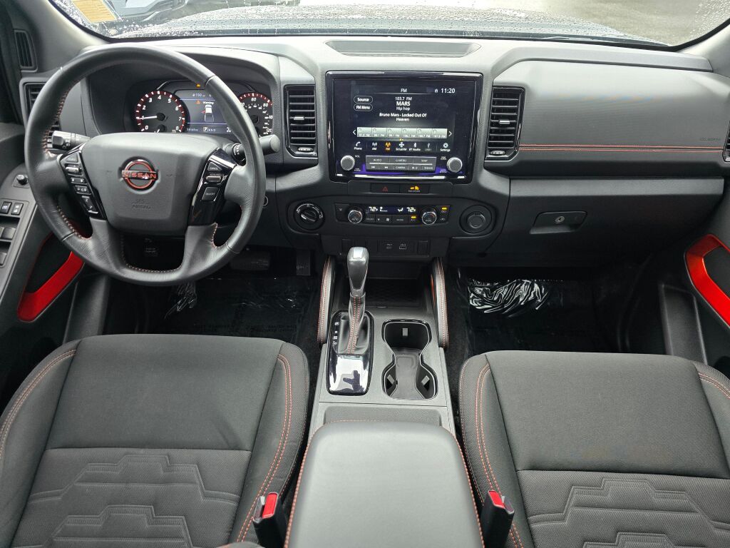 2023 Nissan Frontier PRO-4X photo 17