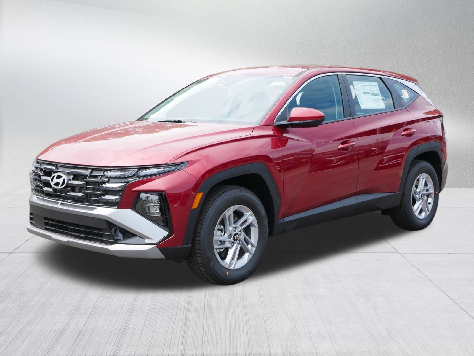 2025 Hyundai Tucson SE photo 2