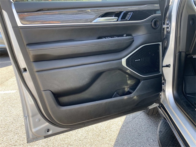 2022 Jeep Wagoneer Series II photo 17