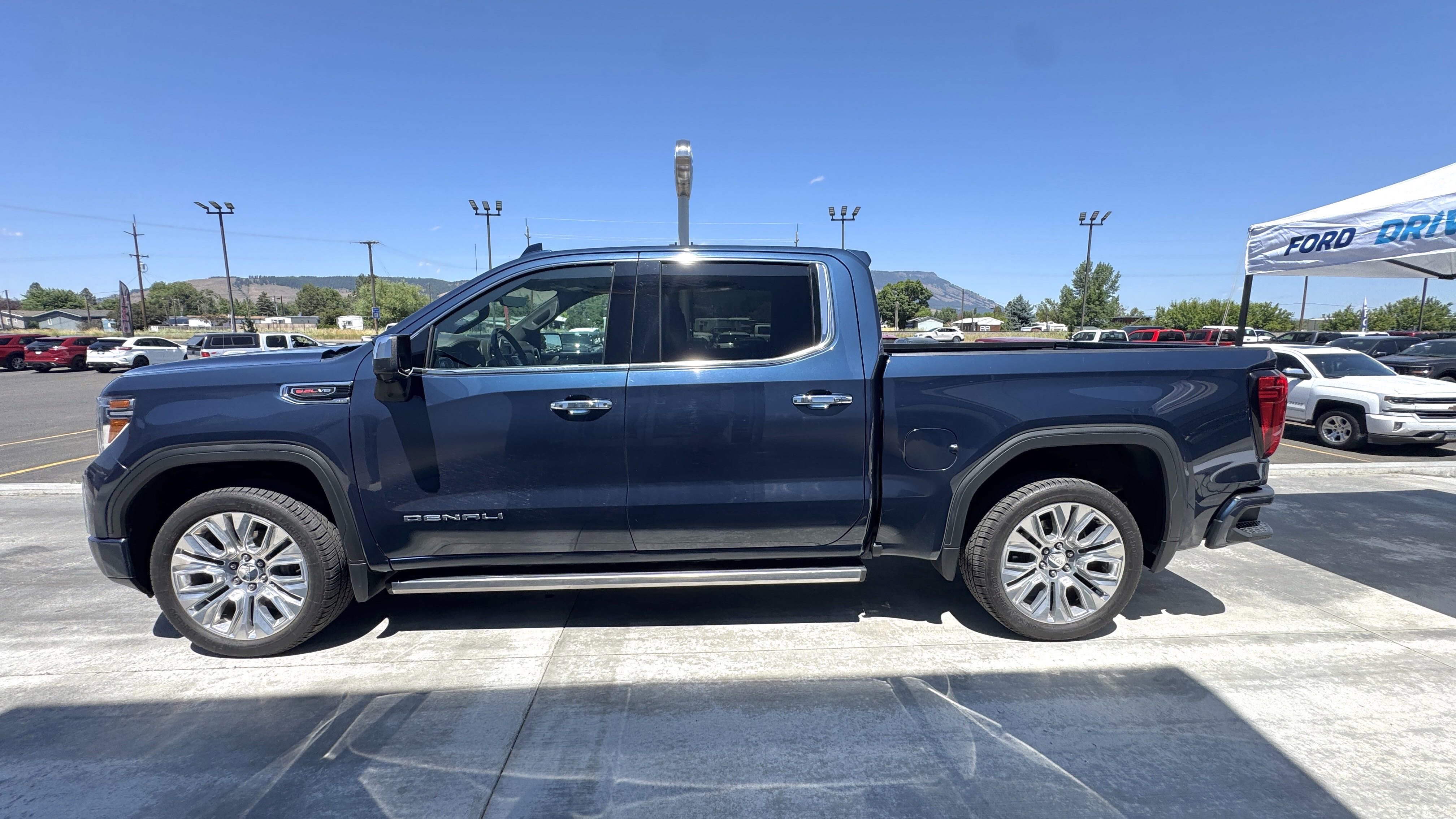 2020 Gmc Sierra 1500 Denali photo 2