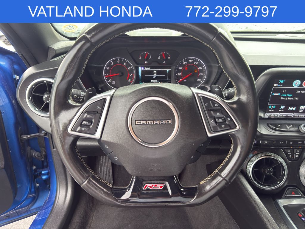 2018 Chevrolet Camaro 2LT photo 10