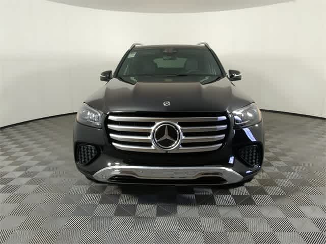 2025 Mercedes Benz GLS 450 photo 3