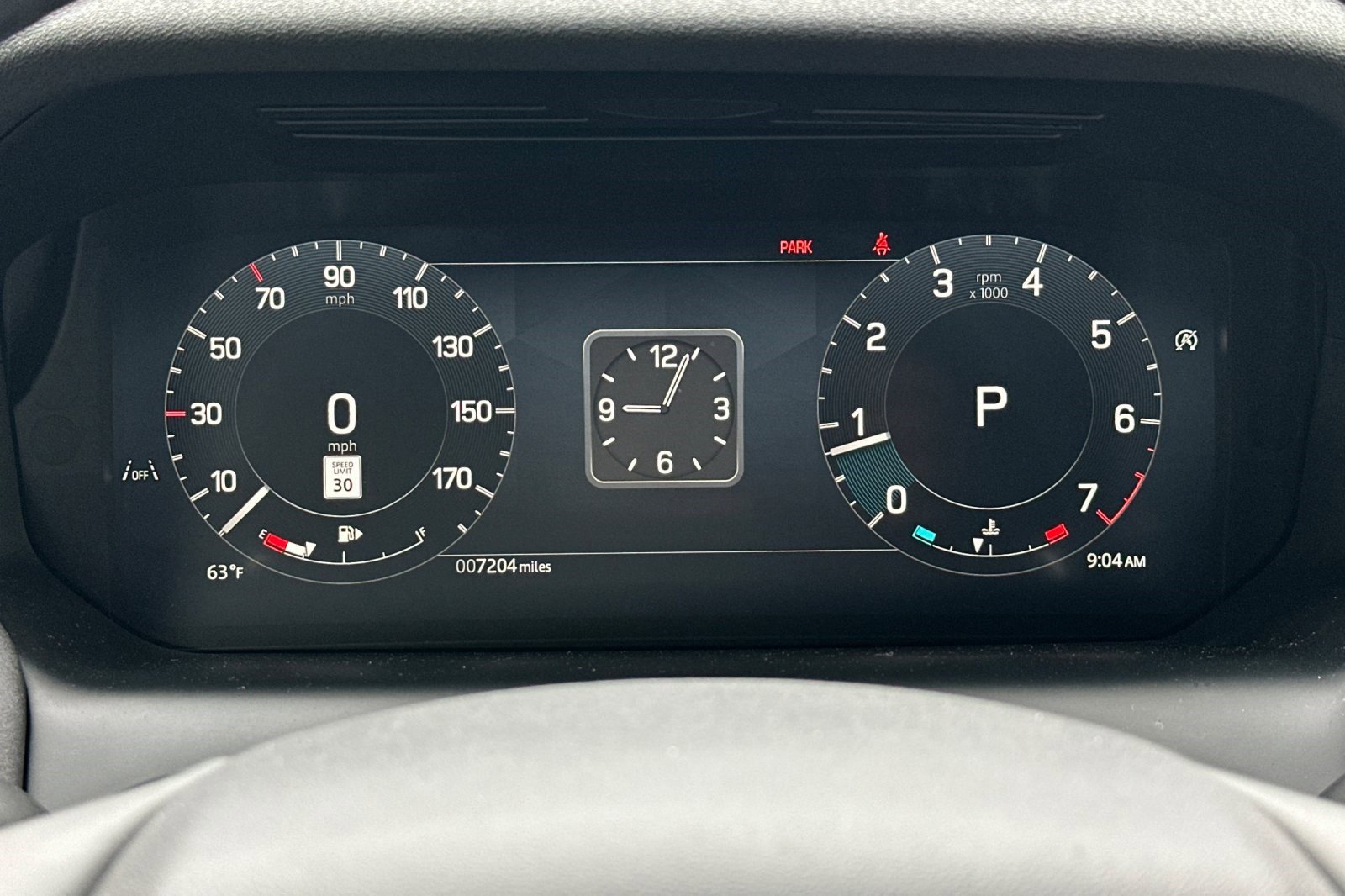 2024 Land Rover Discovery Sport S photo 18
