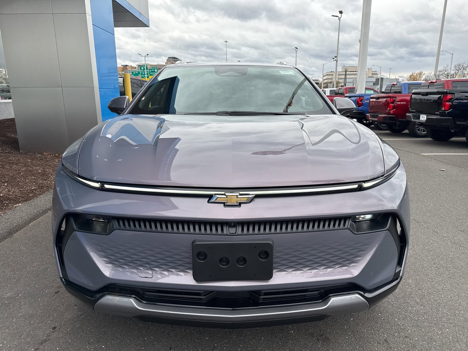 2026 Chevrolet Equinox EV 1LT photo 3