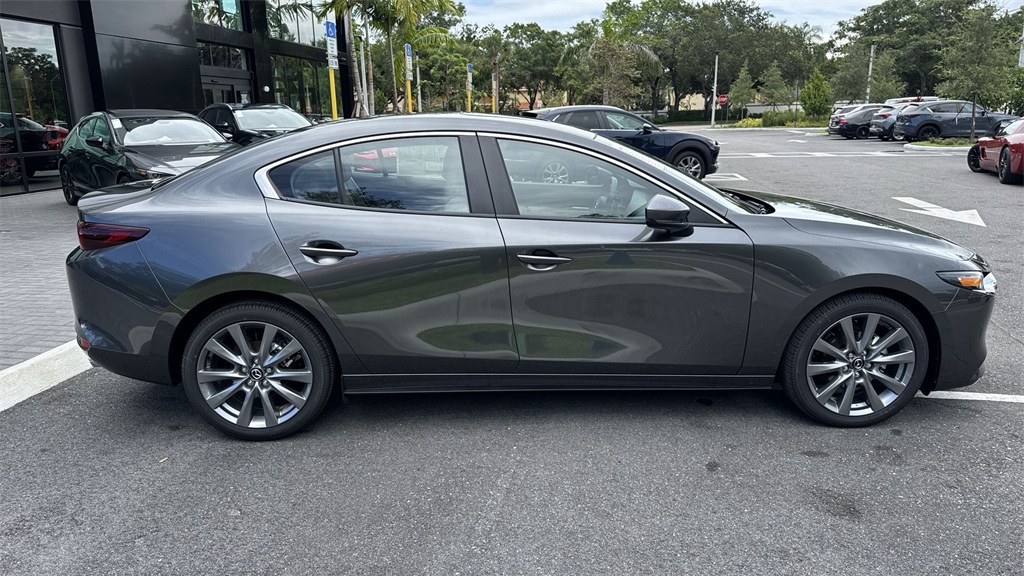 2025 Mazda Mazda3 2.5 s Preferred photo 3