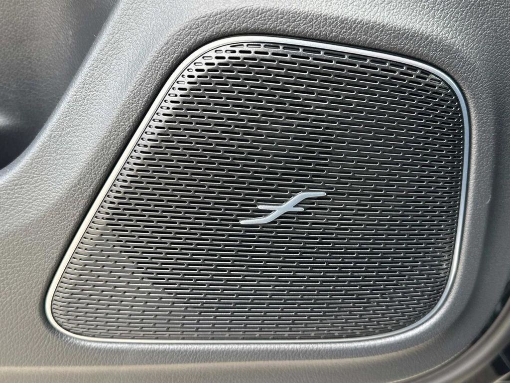 2024 Mercedes Benz CLA 250 4MATIC photo 12