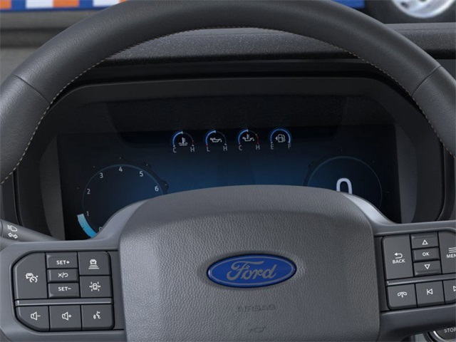 2025 Ford F-150 Lariat photo 12