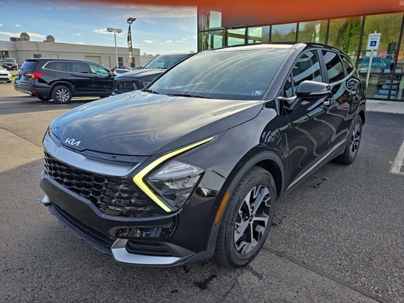 2023 Kia Sportage EX photo 3