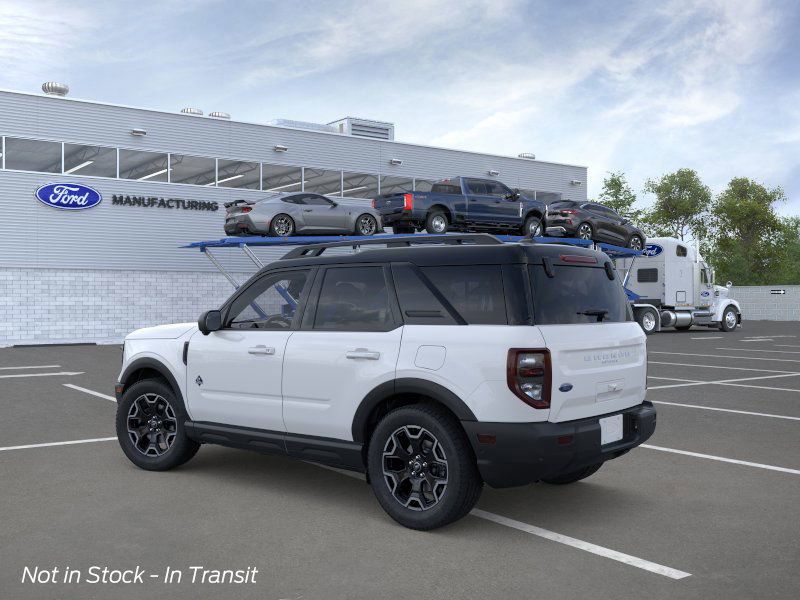 2025 Ford Bronco Sport Outer Banks photo 3