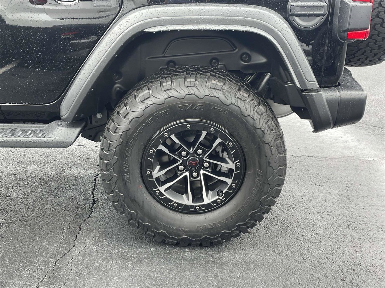 2025 Jeep Wrangler Rubicon photo 35