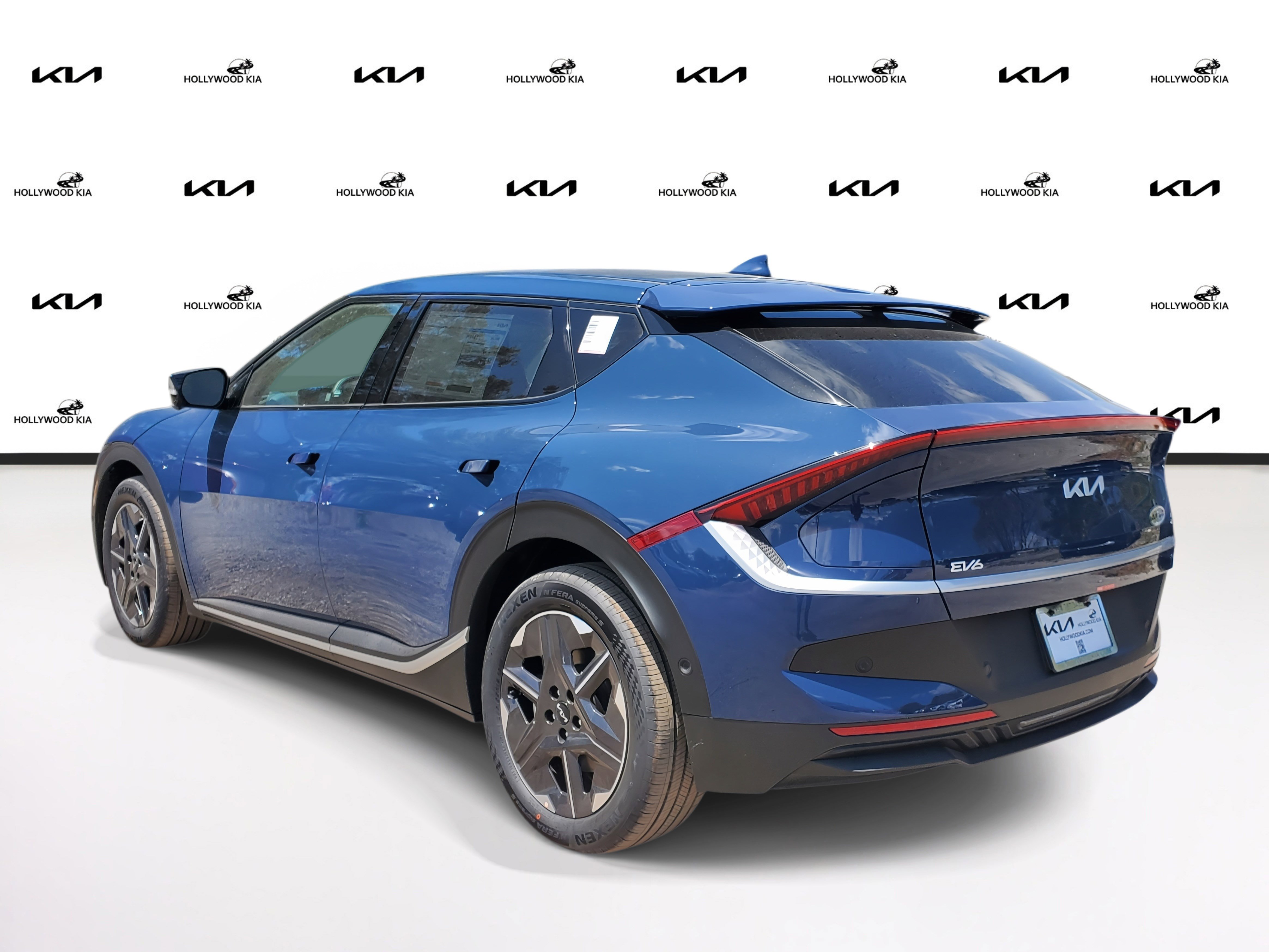 2025 Kia EV6 Wind photo 5