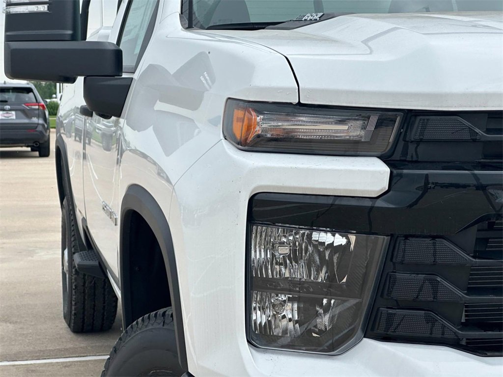 2024 Chevrolet Silverado 2500HD photo 4