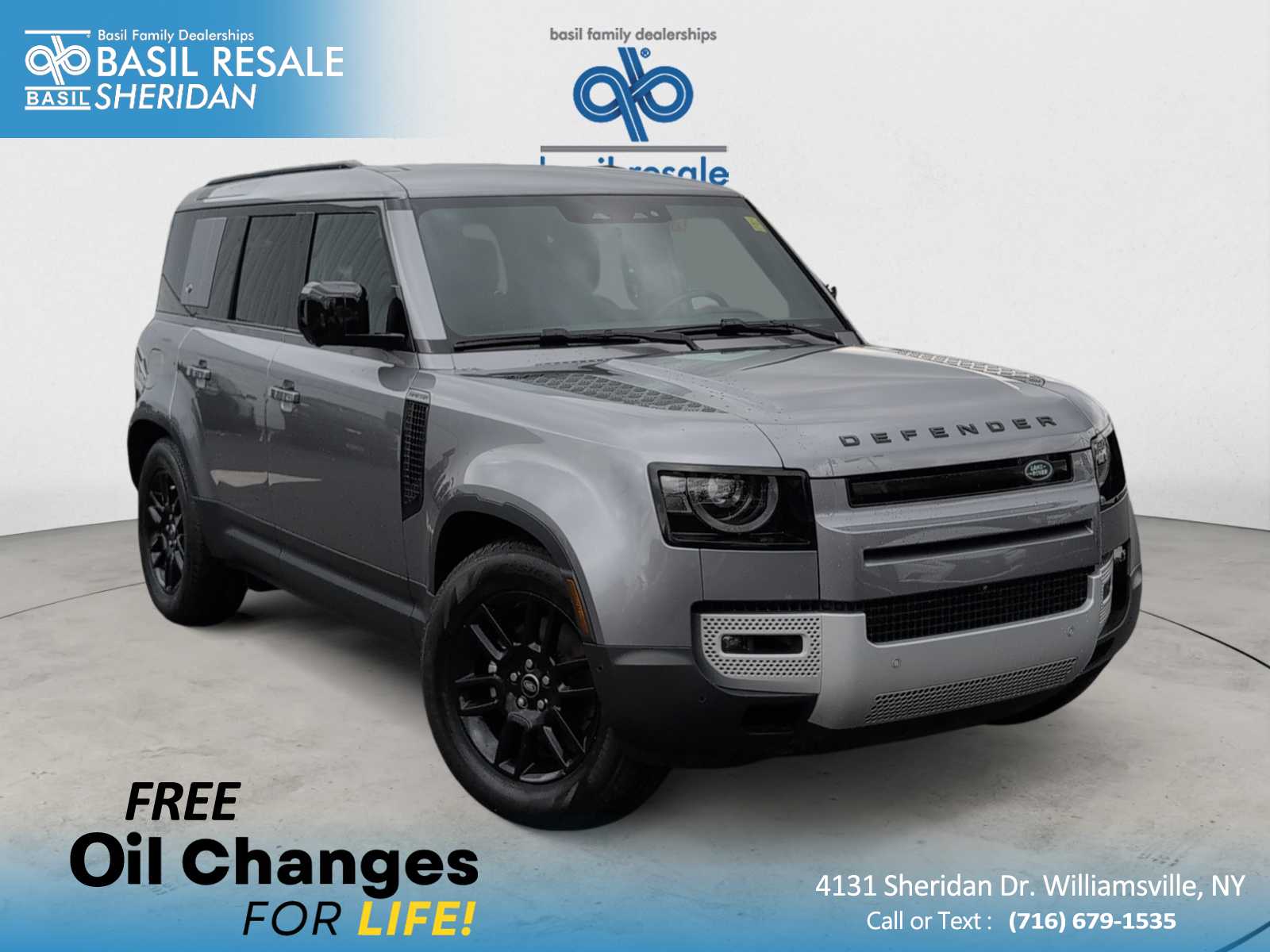 2024 Land Rover Defender S's photo