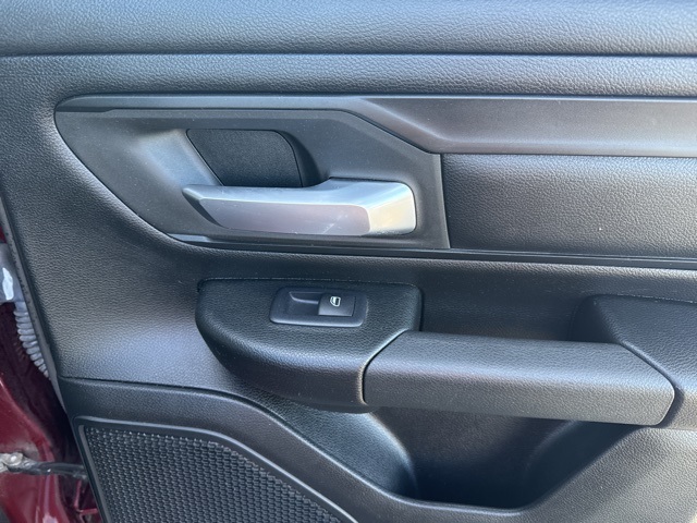 2019 Ram 1500 Tradesman photo 21