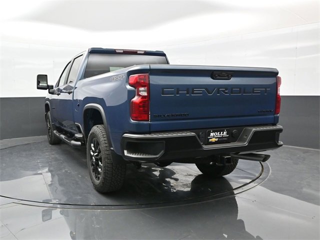 2026 Chevrolet Silverado 2500HD Custom photo 3