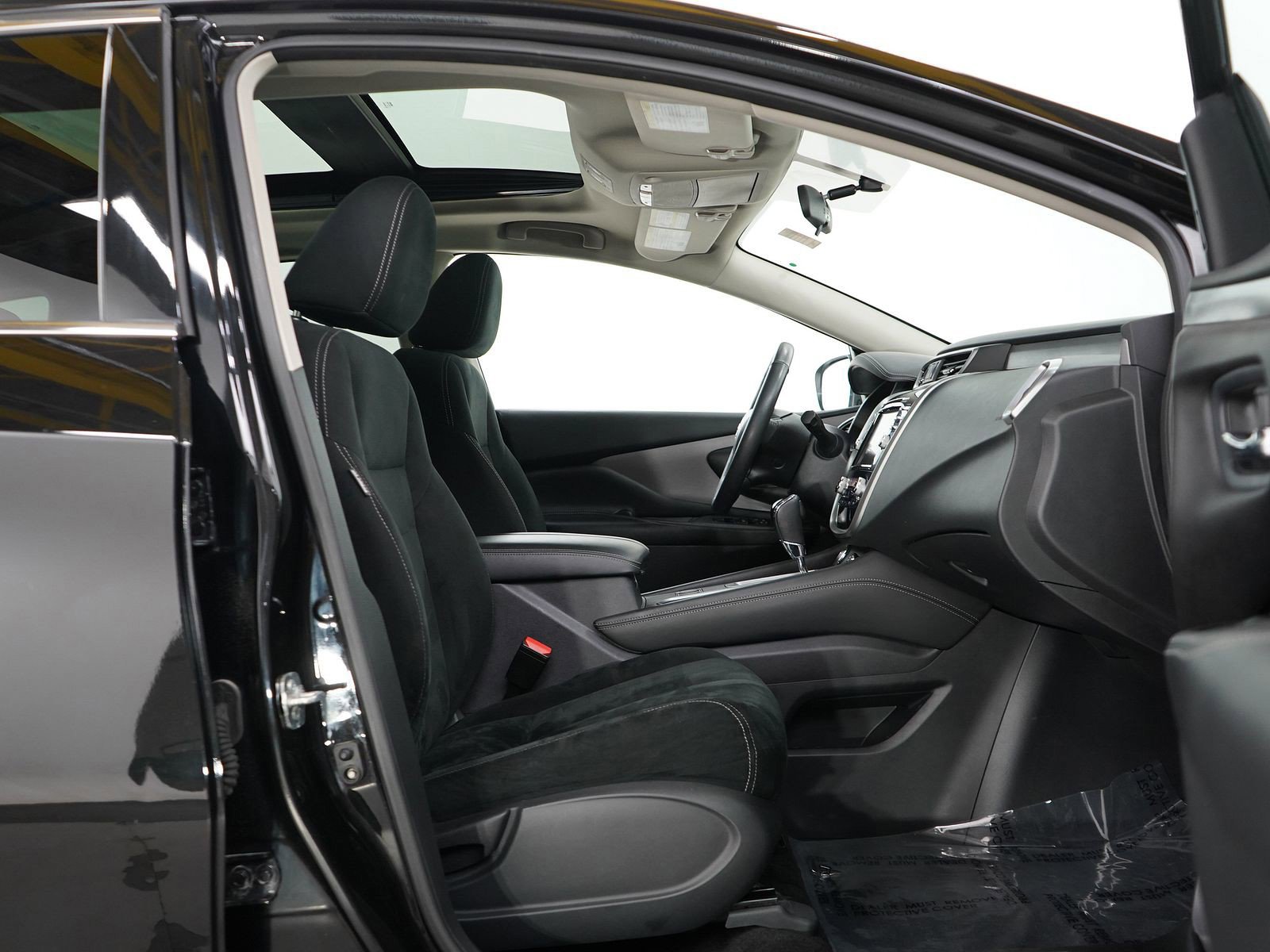 2019 Nissan Murano SV photo 9
