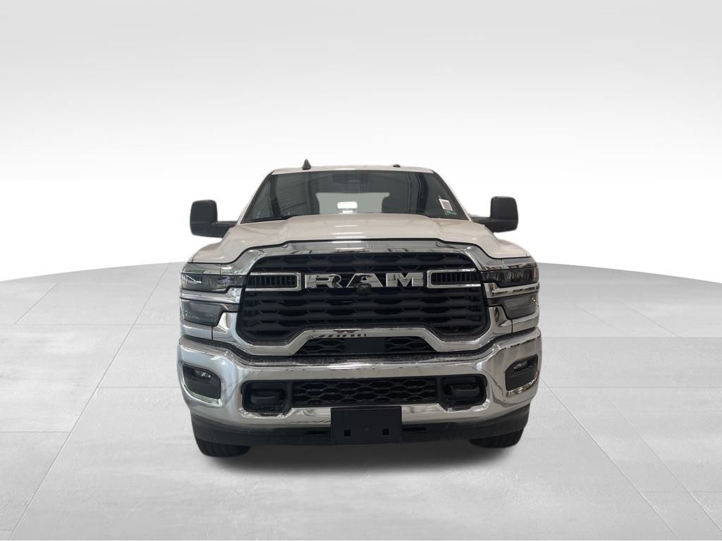 2025 Ram 2500 Tradesman photo 4