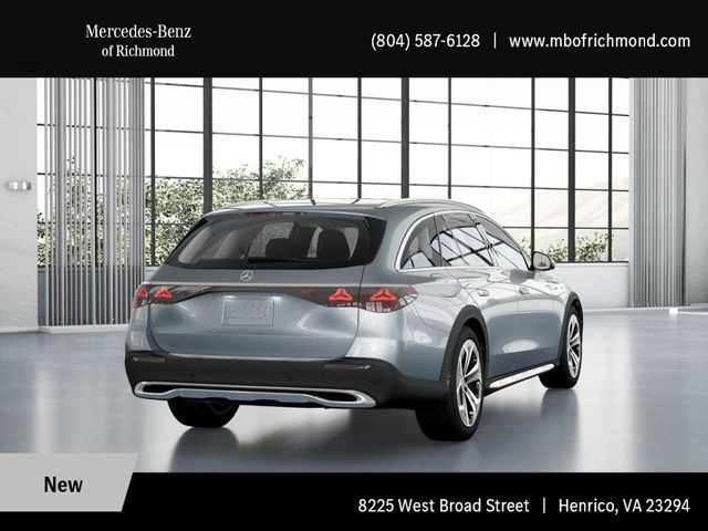 2025 Mercedes Benz E 450 4MATIC Wagon photo 3